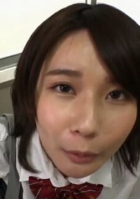 学生妹制服诱惑之绝对领域1[mp4/1.47G]
